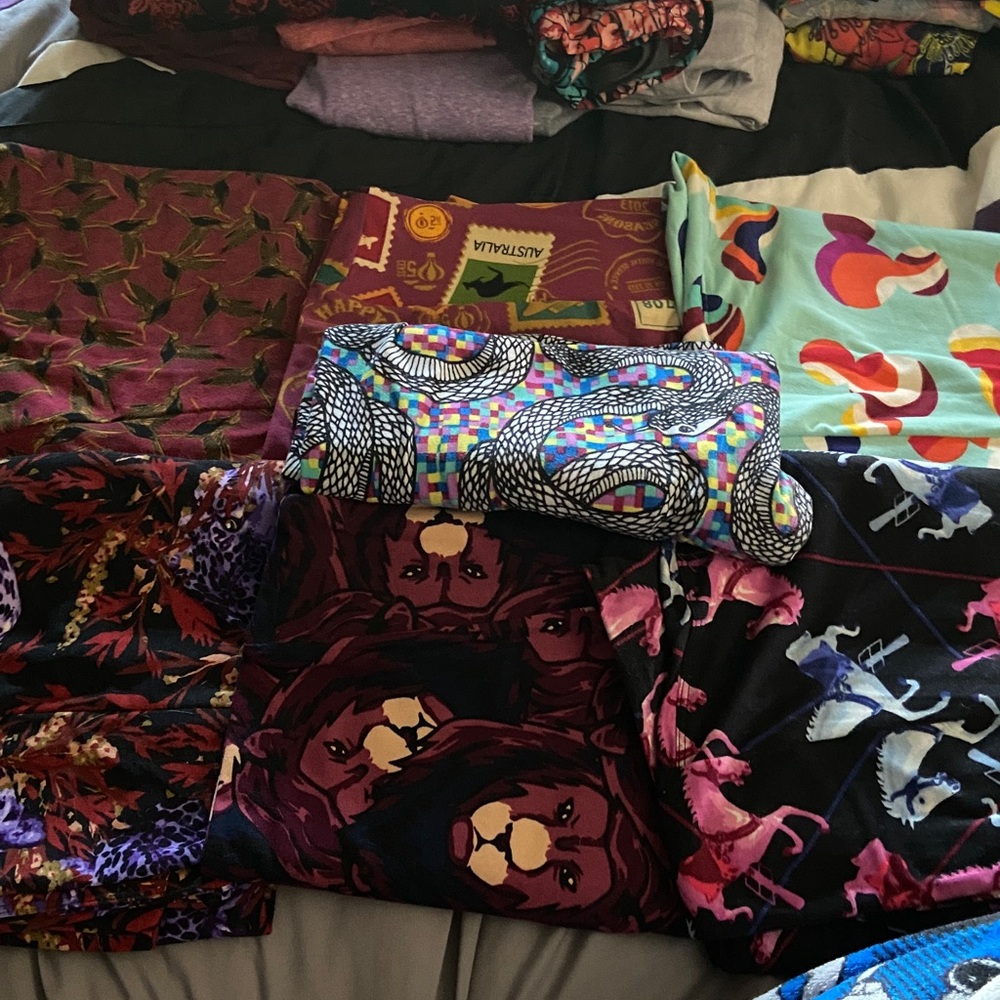 Colorful animal print lularoe tc leggings